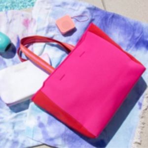 Summersalt Pink & Red Ombré Tote Bag • Beach Resort Vibes • Summer Essential